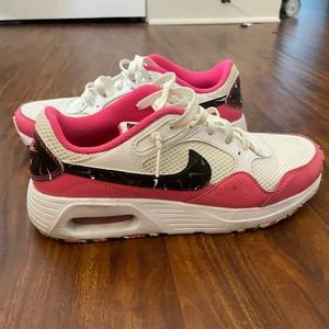 Pink Nike air max